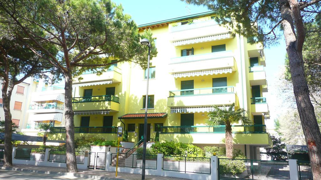 Residence Pineta - Agenzia Cocal Caorle Zewnętrze zdjęcie
